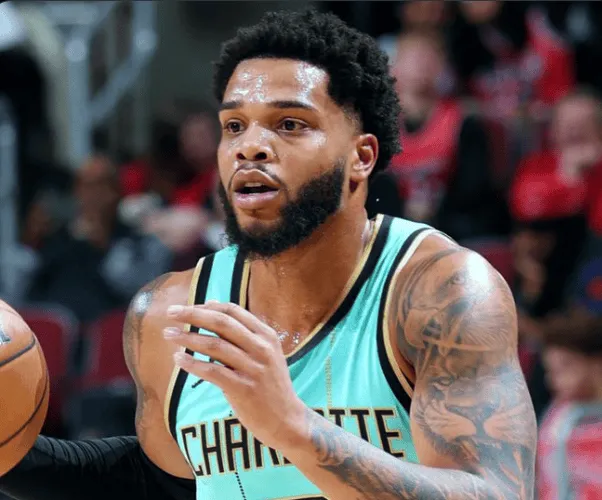 博鱼体育入口-Sidery：雄鹿、勇士、太阳有意布里奇斯，黄蜂要价至少1首轮